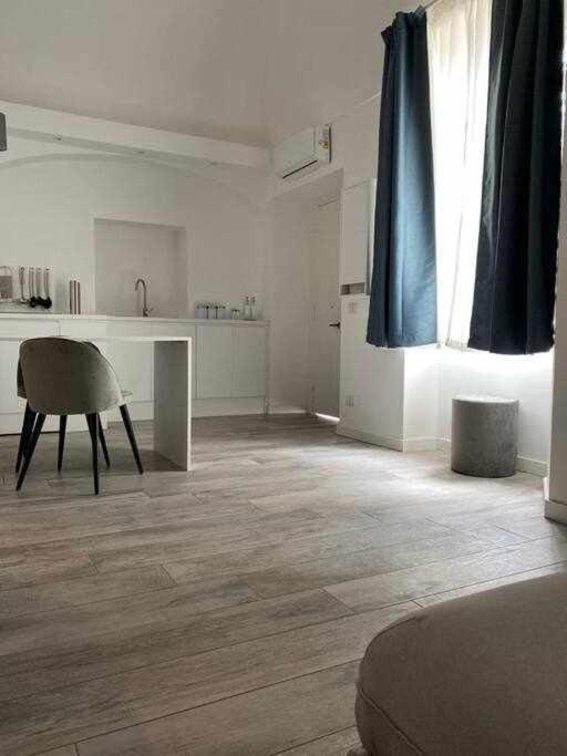 Soggiorno Tra Storia E Design La Domus 埃尔科拉诺 外观 照片